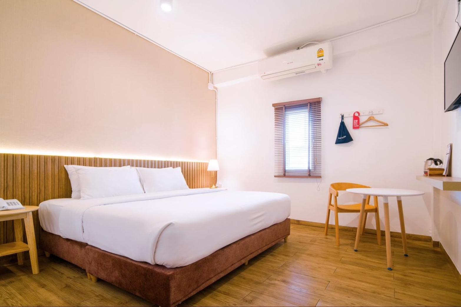 Hotel Papa Bangkok Siriraj Luaran gambar